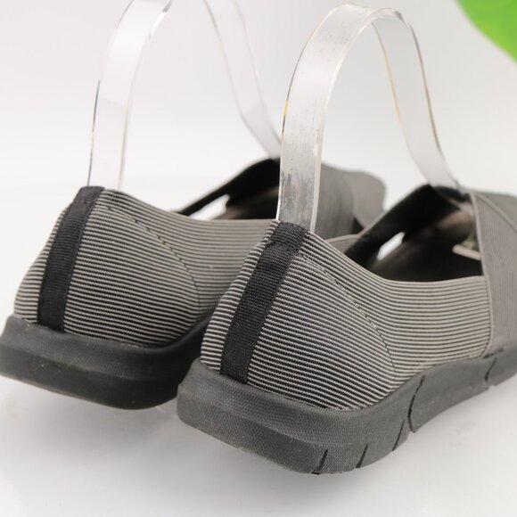 BareTraps Womens Kami Slip On Shoe Size 7.5 Black Gray Elastic Sporty Comfy Flat - Picture 3 of 10